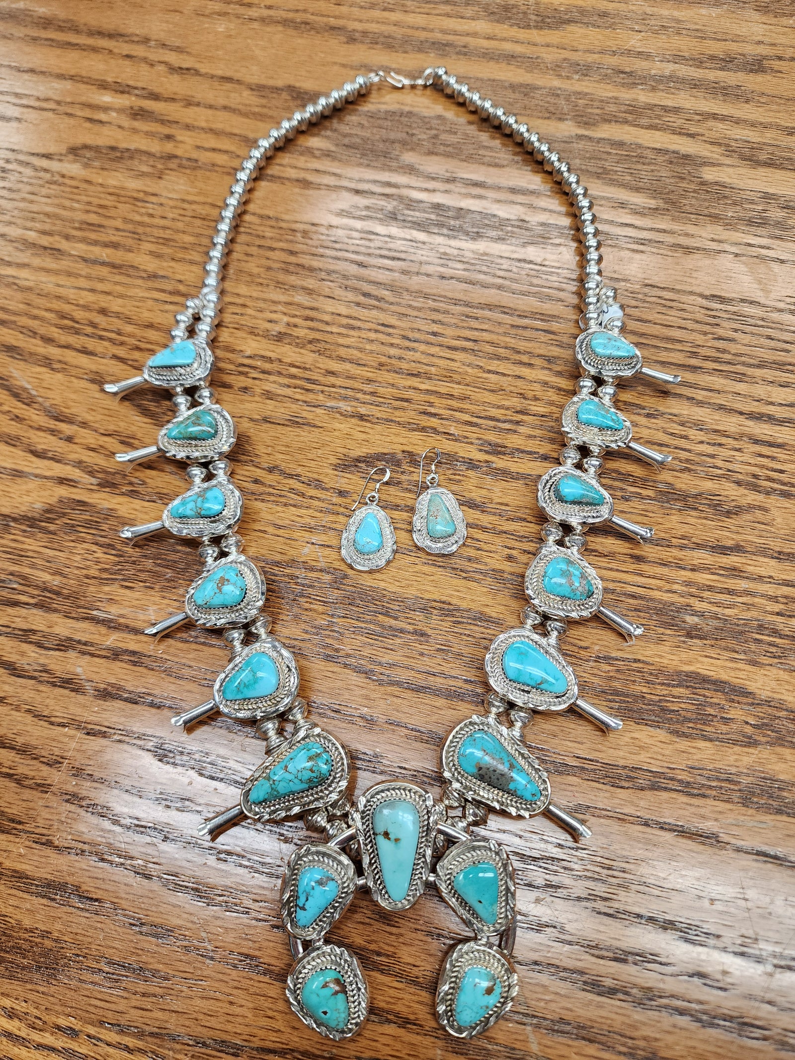 Red Mountain Turquoise Squash Blossom Necklace Set