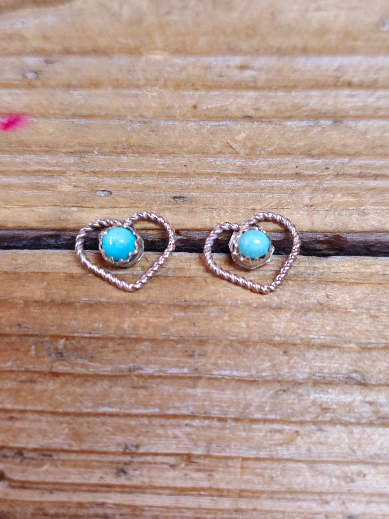 Turquoise Heart Silver Rope Studs