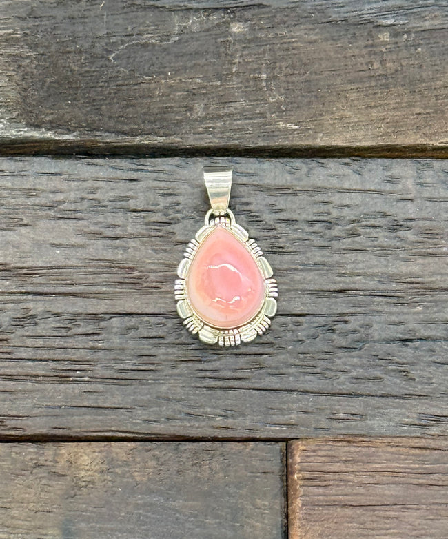 Medium Pink Conch Teardrop Pendant