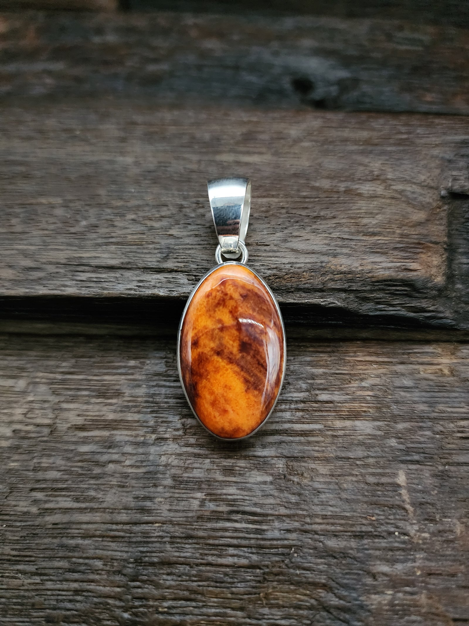 Oval Orange Spiny Oyster Pendant