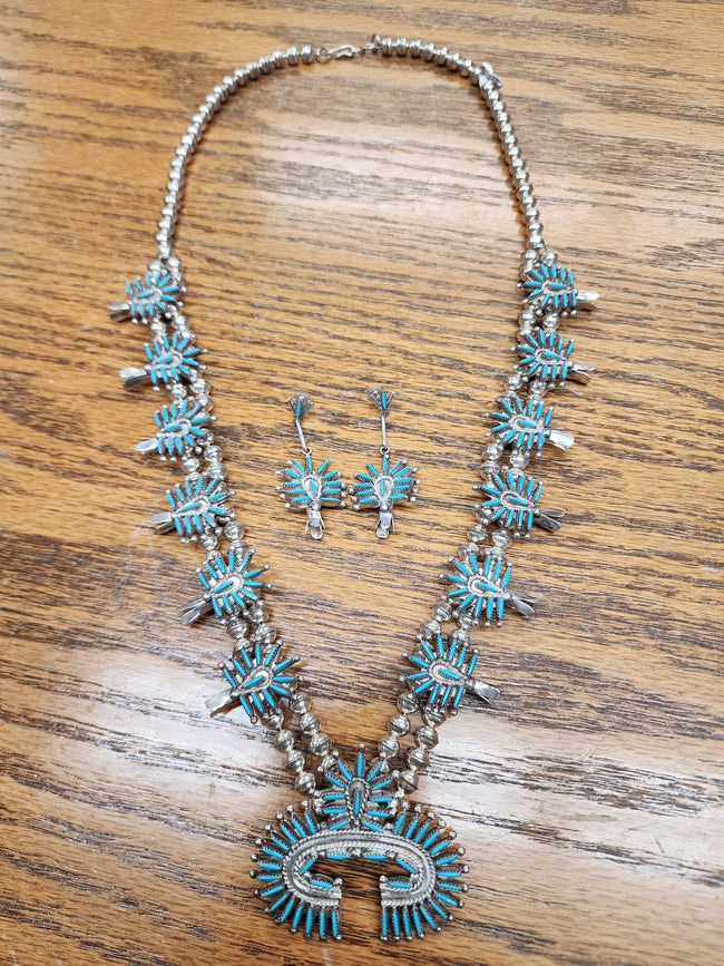 Zuni Needlepoint Turquoise Squash Blossom Necklace