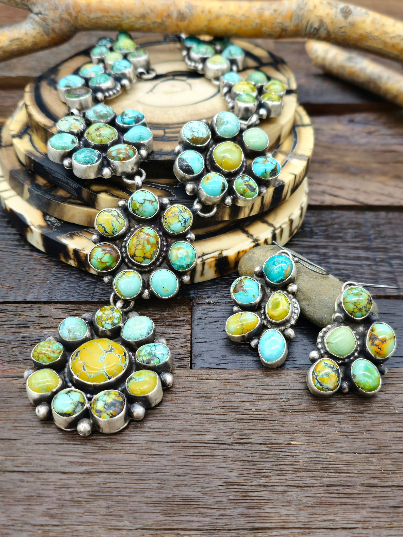 Turquoise Cluster Necklace with earrings by Bobby Johnson 22"