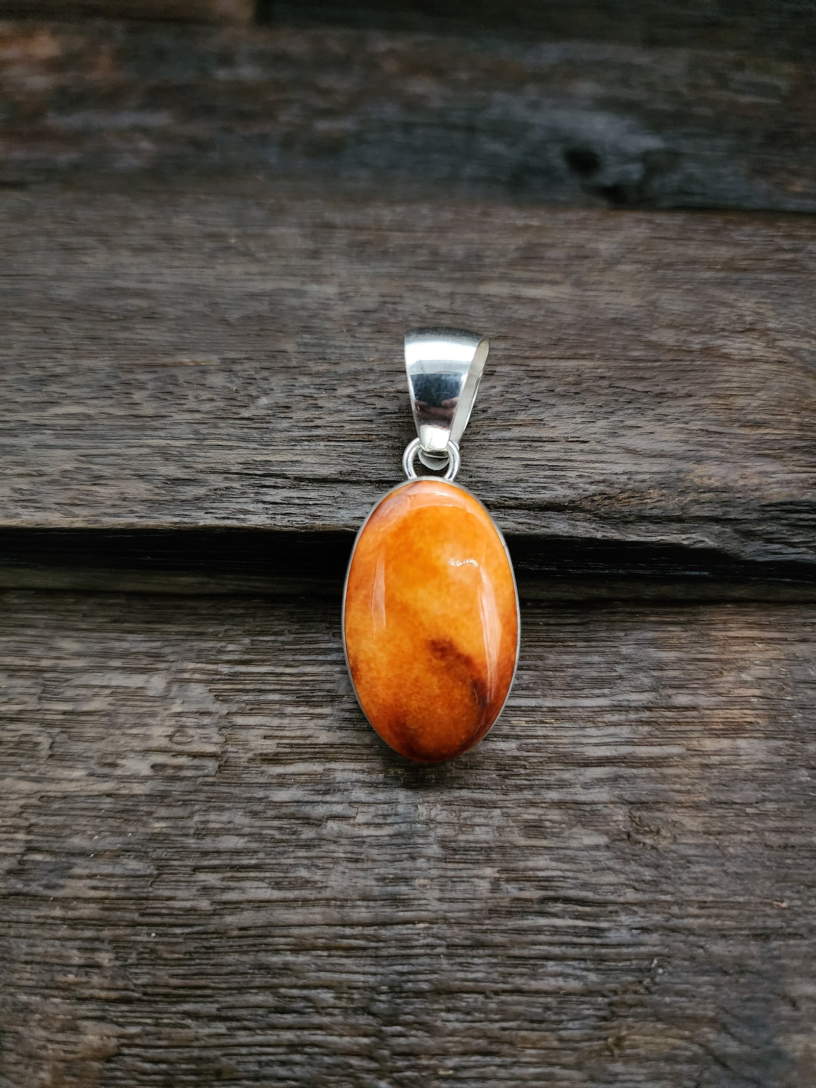 Oval Orange Spiny Oyster Pendant