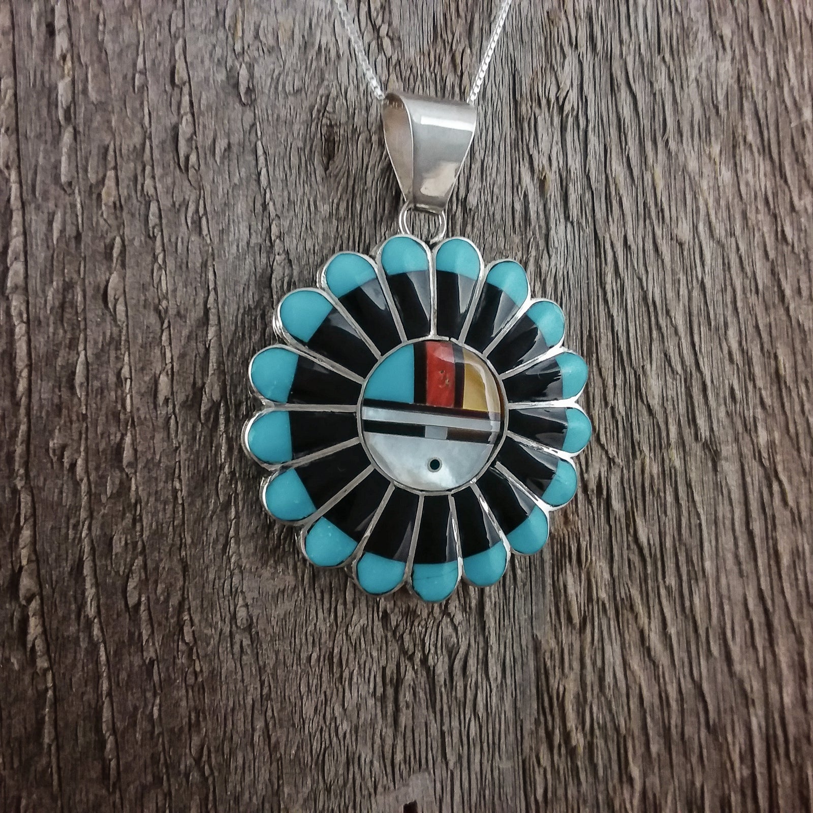 Verdel Niiha Zuni Sun Face Pendant