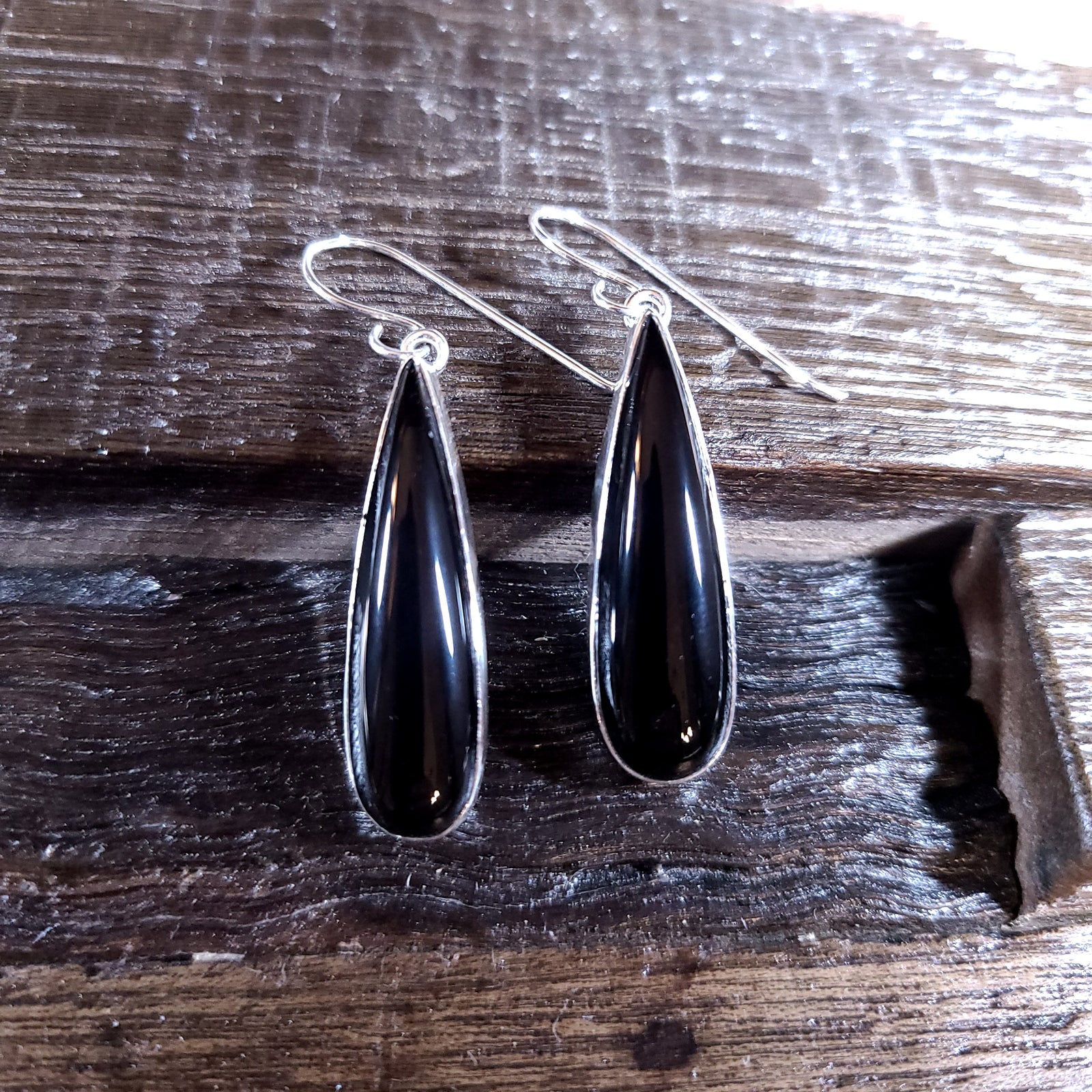 Onyx | Sterling Silver - Navajo | Native American Indian - Earrings